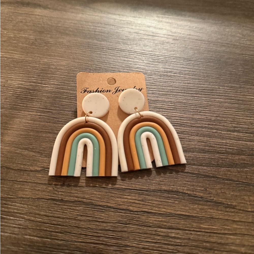 Fashion Jewelry Rainbow Earrings - Brown, Cream, Green